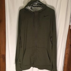 Mens NIKE dri fit zip up hoodie XL like new drifit